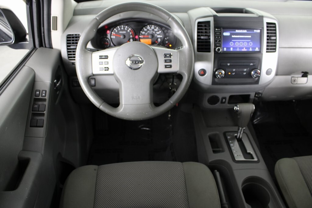 2019 Nissan Frontier SV photo 3