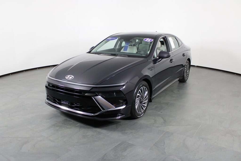 Certified 2025 Hyundai Sonata Hybrid SEL Sedan