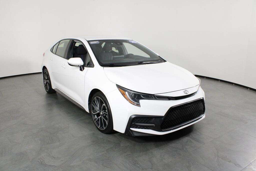 Used 2020 Toyota Corolla SE Sedan