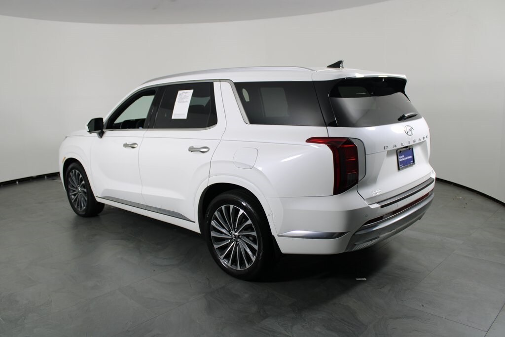 2023 Hyundai Palisade Calligraphy photo 2