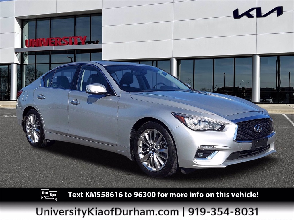 2019 INFINITI Q50 LUXE