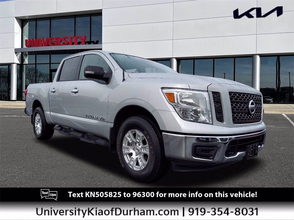  Nissan Titan