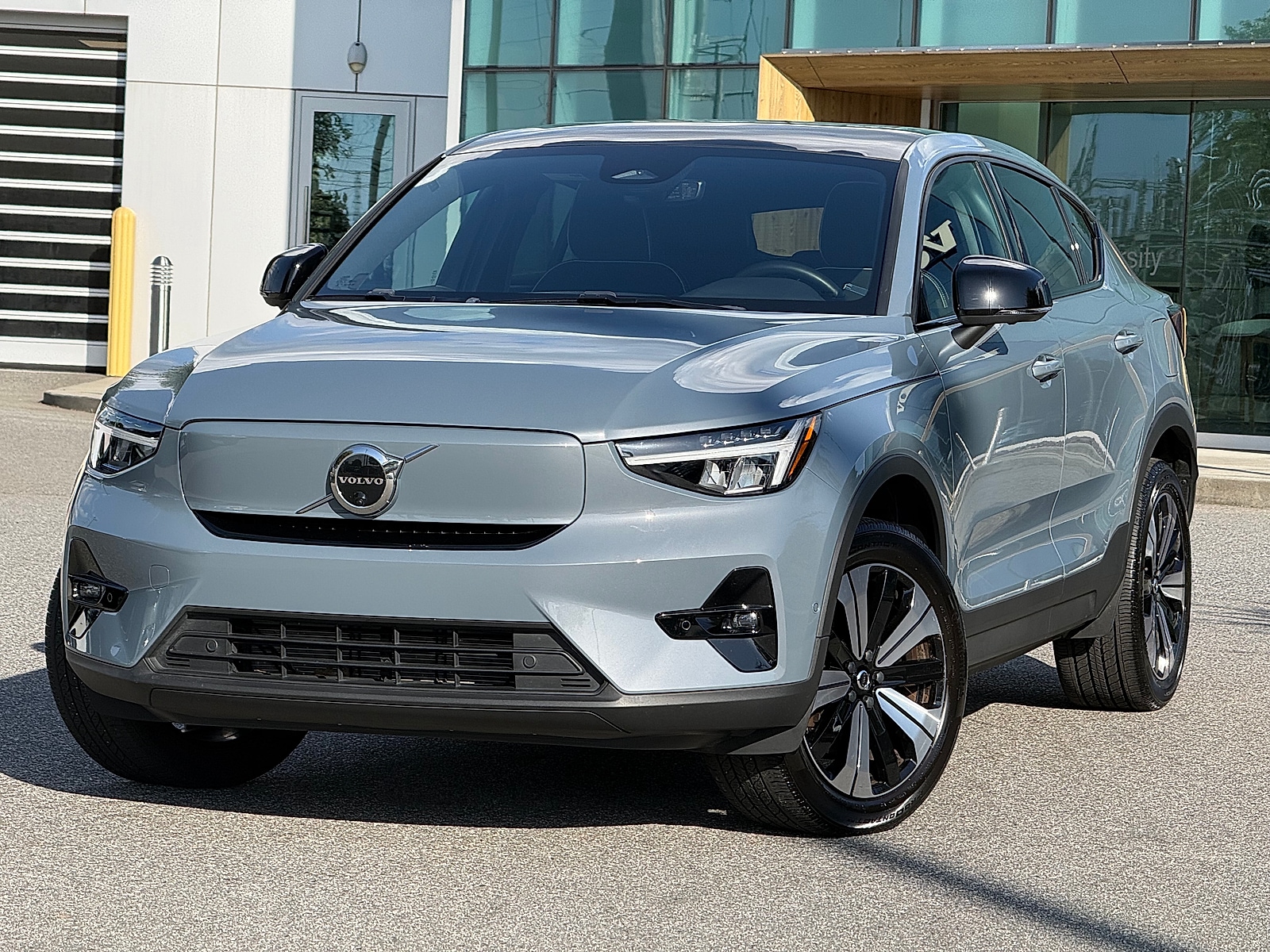 2023 Volvo C40 Recharge Pure Electric