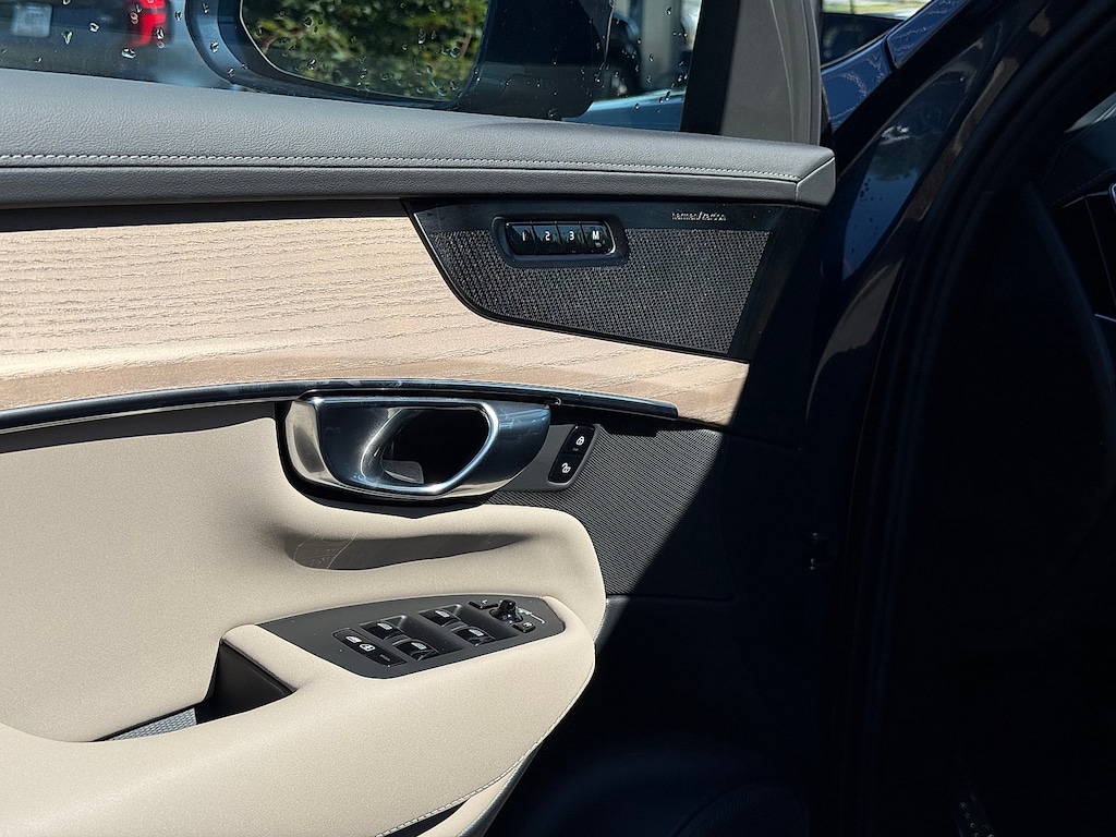 New 2026 Volvo XC90 B6 Plus 7-Seater SUV