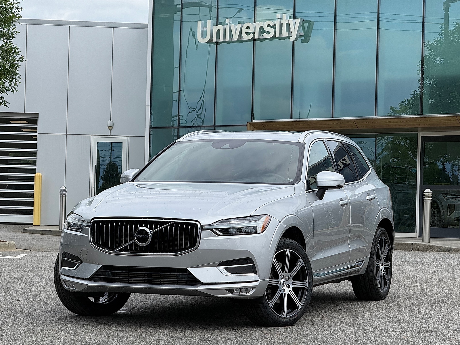 2020 Volvo XC60 T5 Inscription FWD's photo