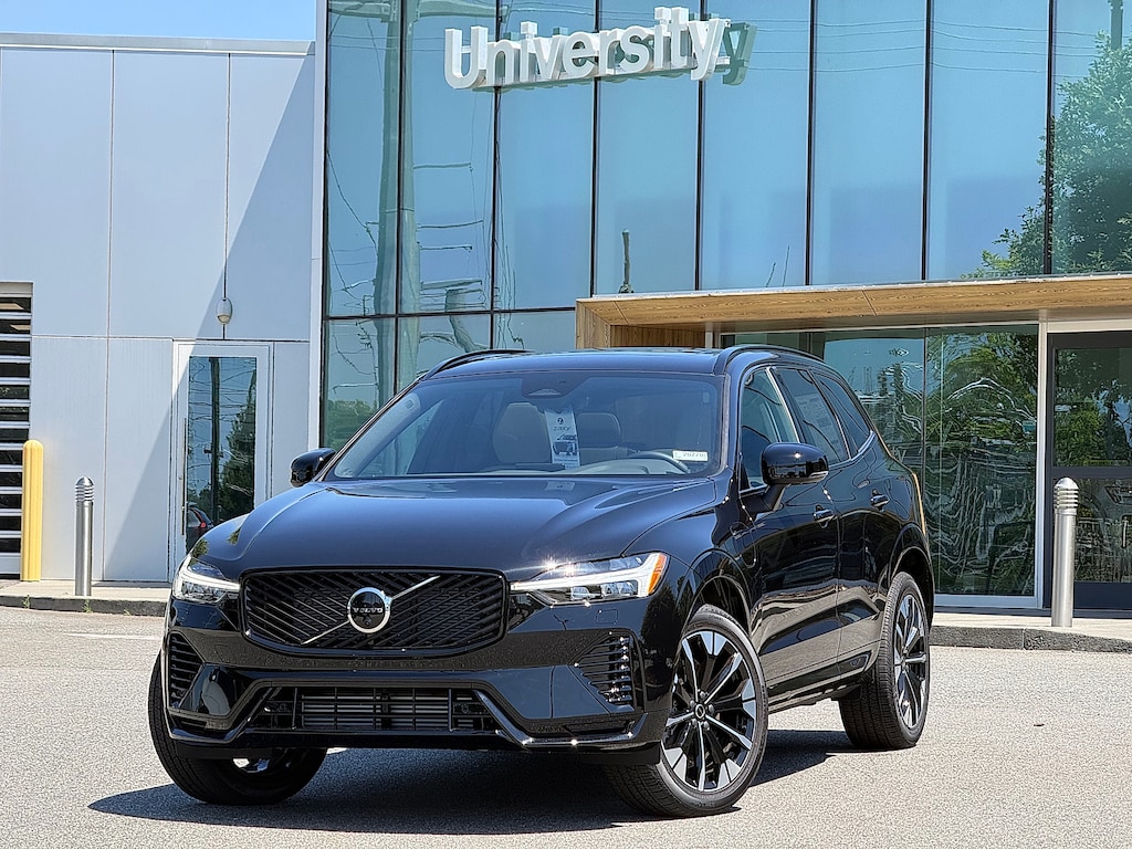 New 2026 Volvo XC60 plug-in hybrid T8 Plus SUV