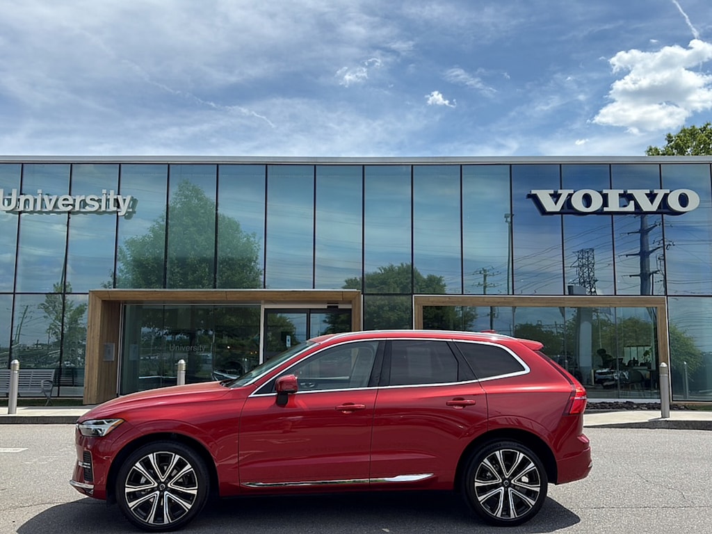 Certified 2023 Volvo XC60 B5 FWD Ultimate Bright SUV