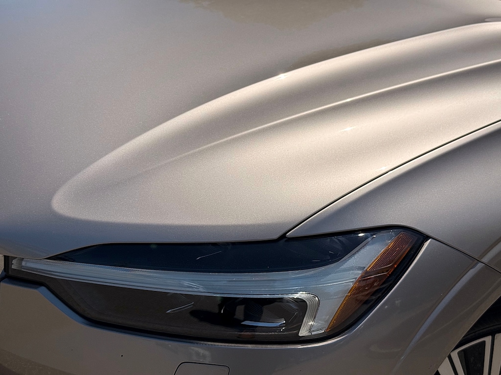 Certified 2023 Volvo XC60 B5 FWD Plus Bright SUV