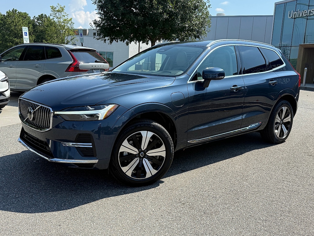 Certified 2023 Volvo XC60 Recharge Plug-In Hybrid Core Bright SUV