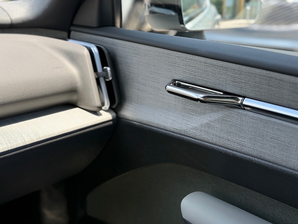 New 2026 Volvo EX30 Cross Country Ultra SUV