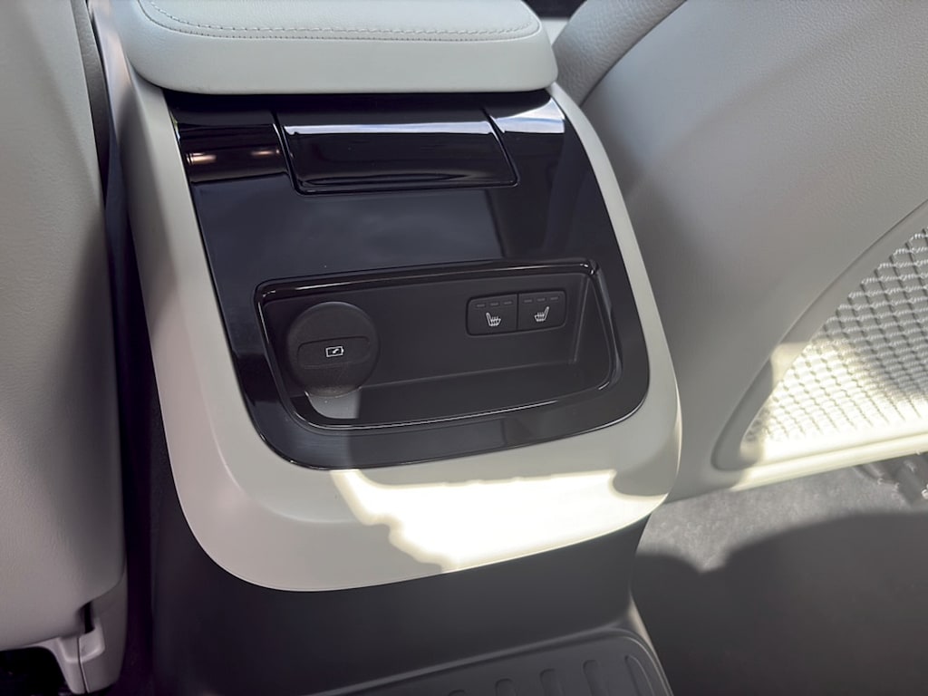 Certified 2025 Volvo S60 Plug-In Hybrid T8 Plus Sedan