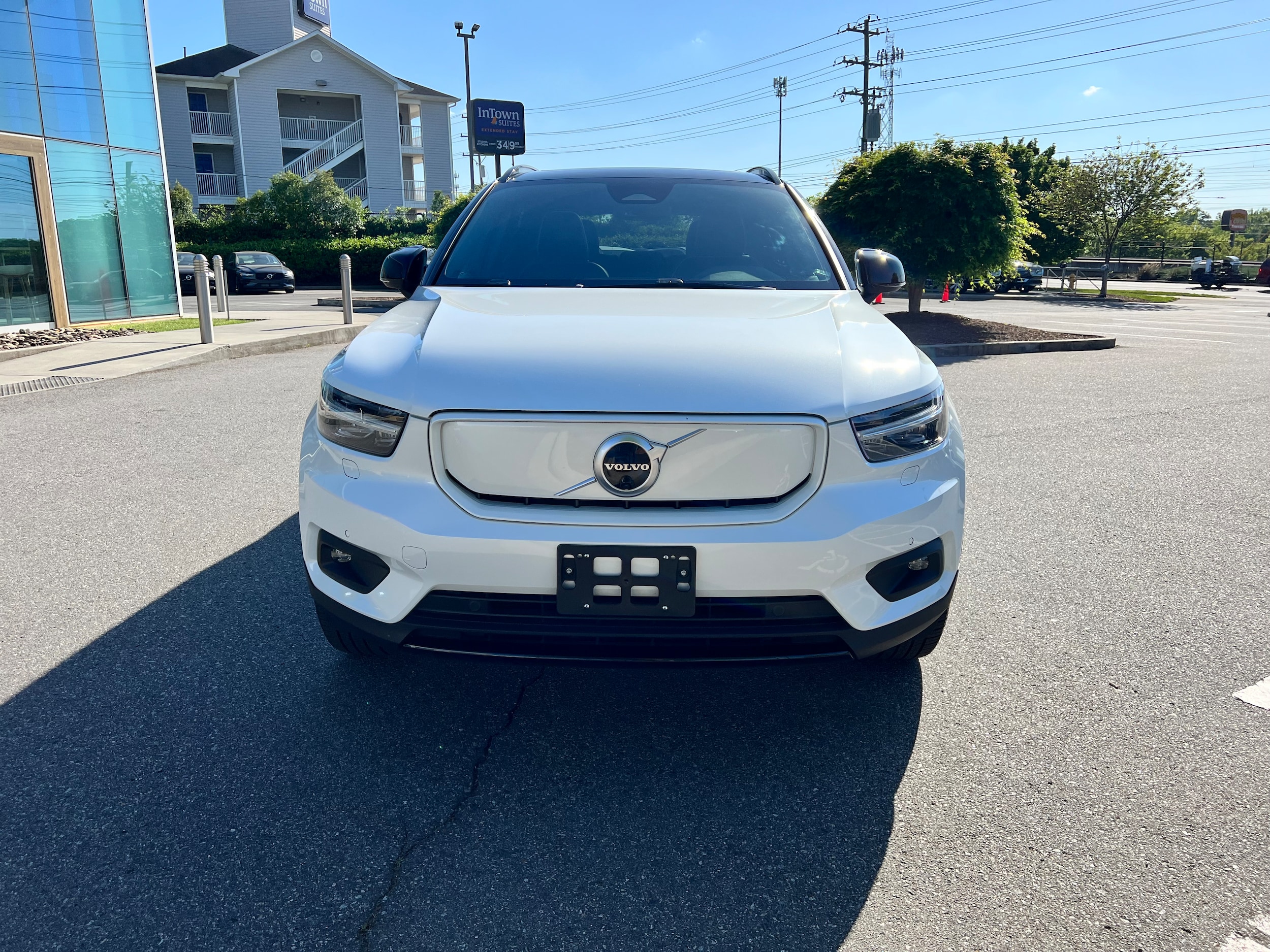 Certified 2022 Volvo XC40 Plus with VIN YV4ED3UR8N2654693 for sale in Charlotte, NC