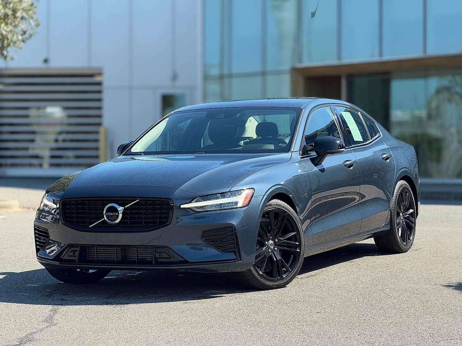 2022 Volvo S60