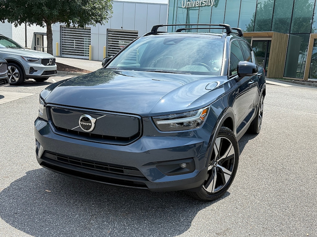 Used 2022 Volvo XC40 Recharge Twin Pure Electric Plus SUV