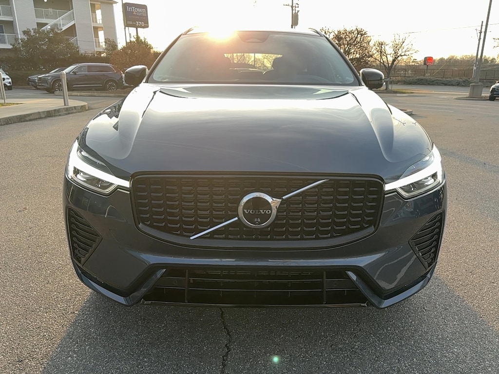 Certified 2025 Volvo XC60 B5 Plus SUV