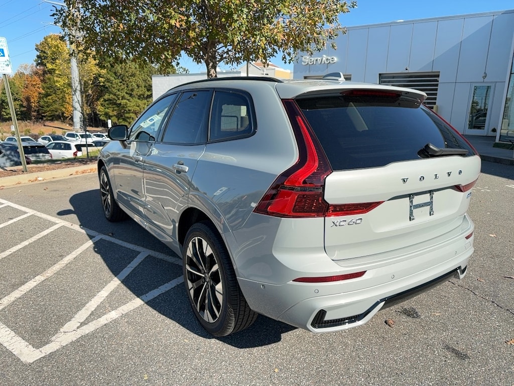 New 2026 Volvo XC60 B5 Ultra SUV