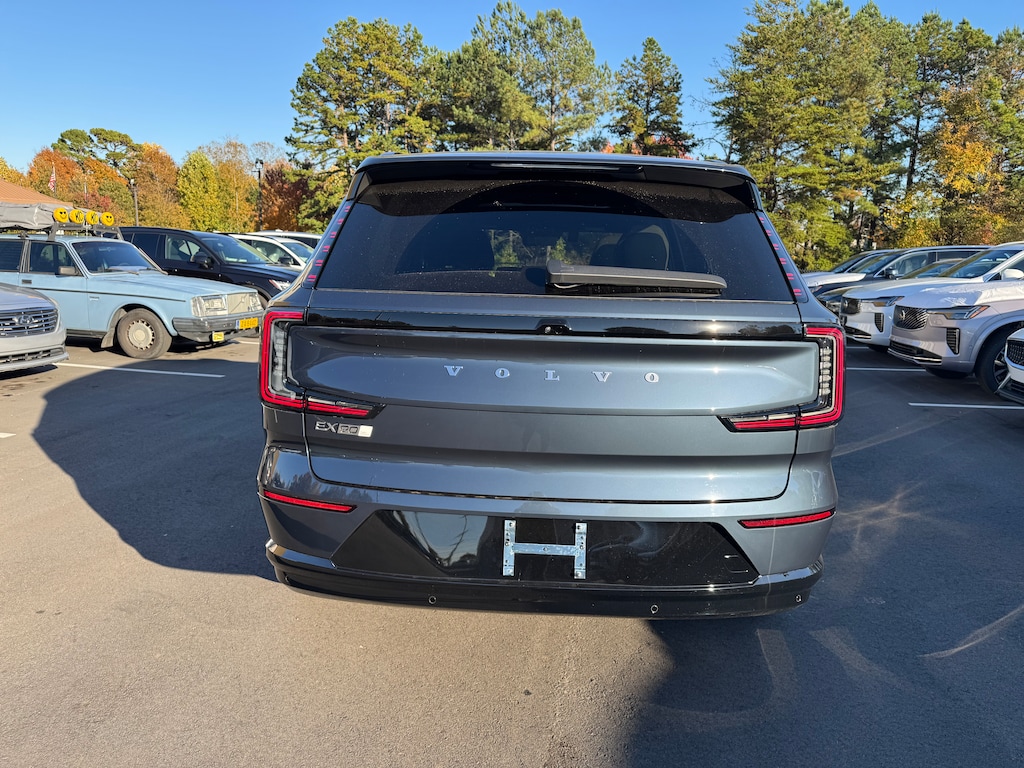 New 2025 Volvo EX90 Twin Motor Performance Plus 7-Seater SUV