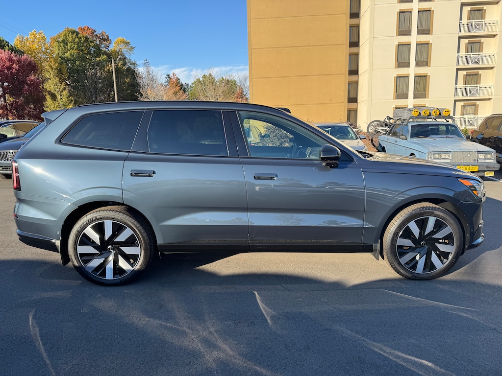 New 2025 Volvo EX90 Twin Motor Performance Plus 7-Seater SUV