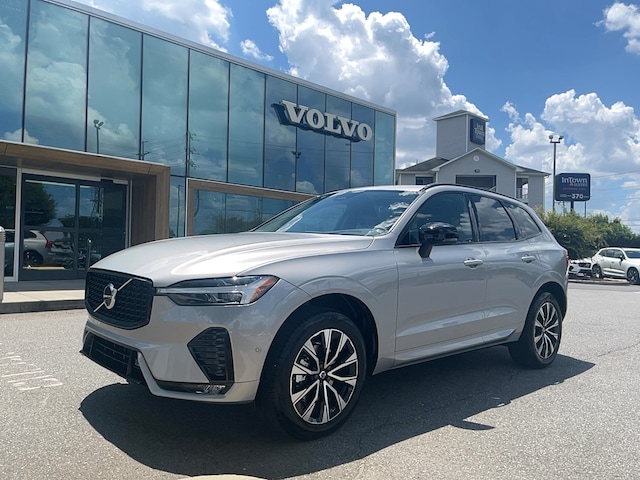 2025 Volvo XC60 B5 Plus SUV