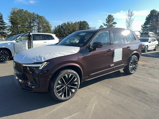 2026 Volvo XC90 plug-in hybrid T8 Ultra Dark Theme 7-Seater eAWD SUV