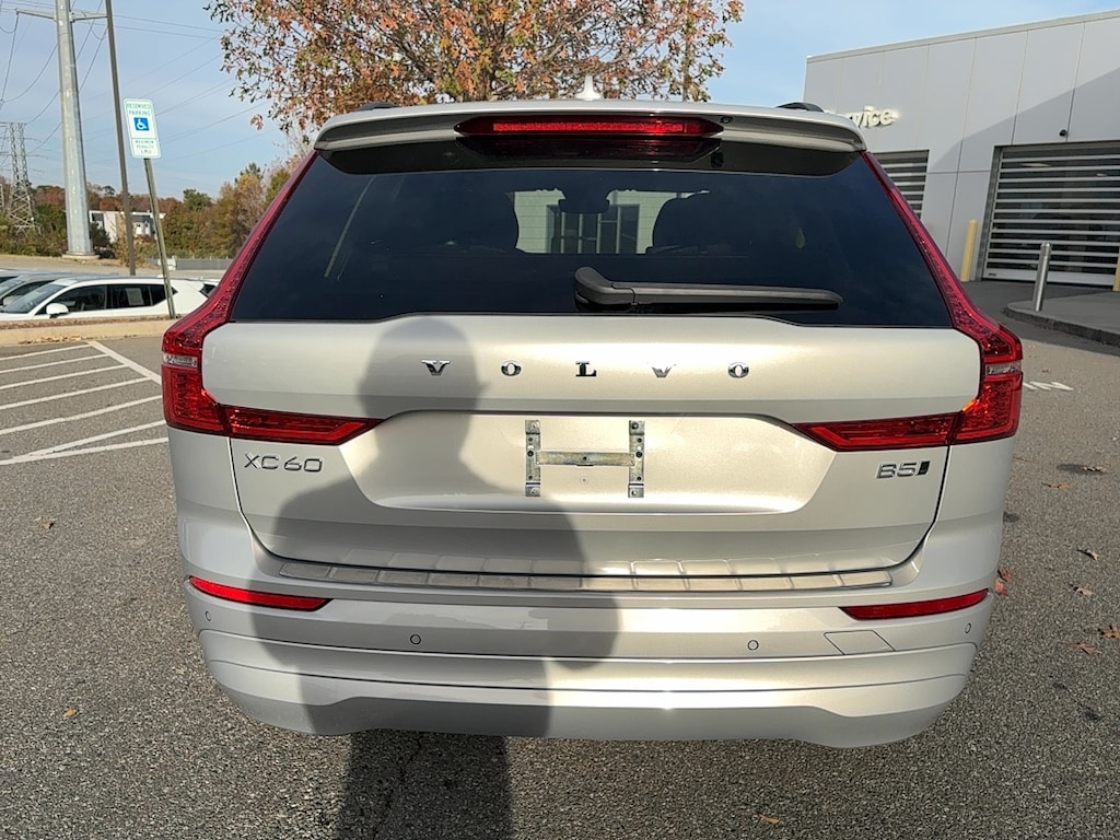 Certified 2023 Volvo XC60 B5 AWD Core SUV