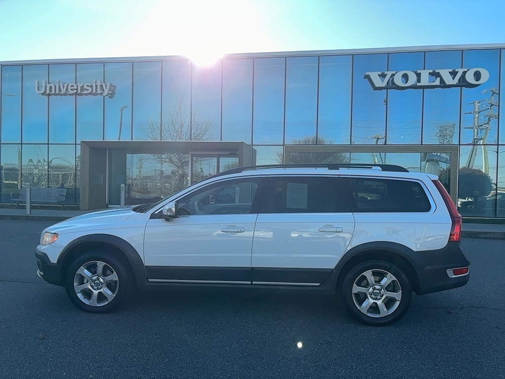 Used 2010 Volvo XC70 3.2 Wagon
