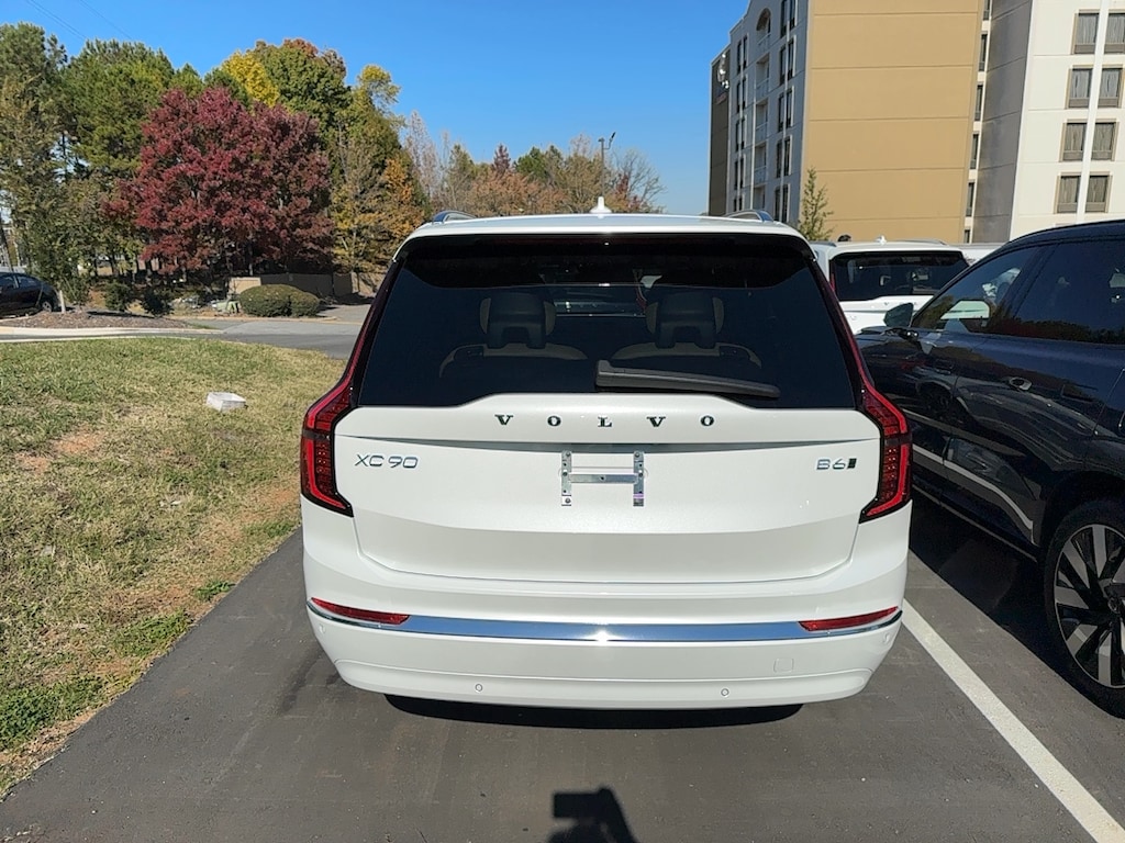 New 2026 Volvo XC90 B6 Ultra 7-Seater SUV