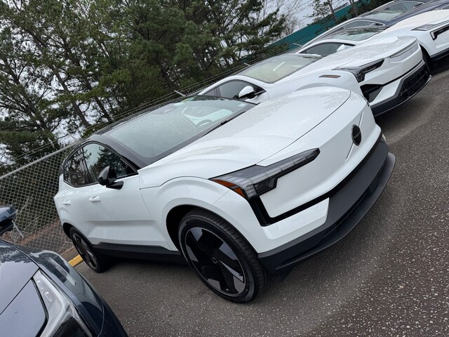 2026 Volvo EX30 Twin Motor Plus AWD SUV