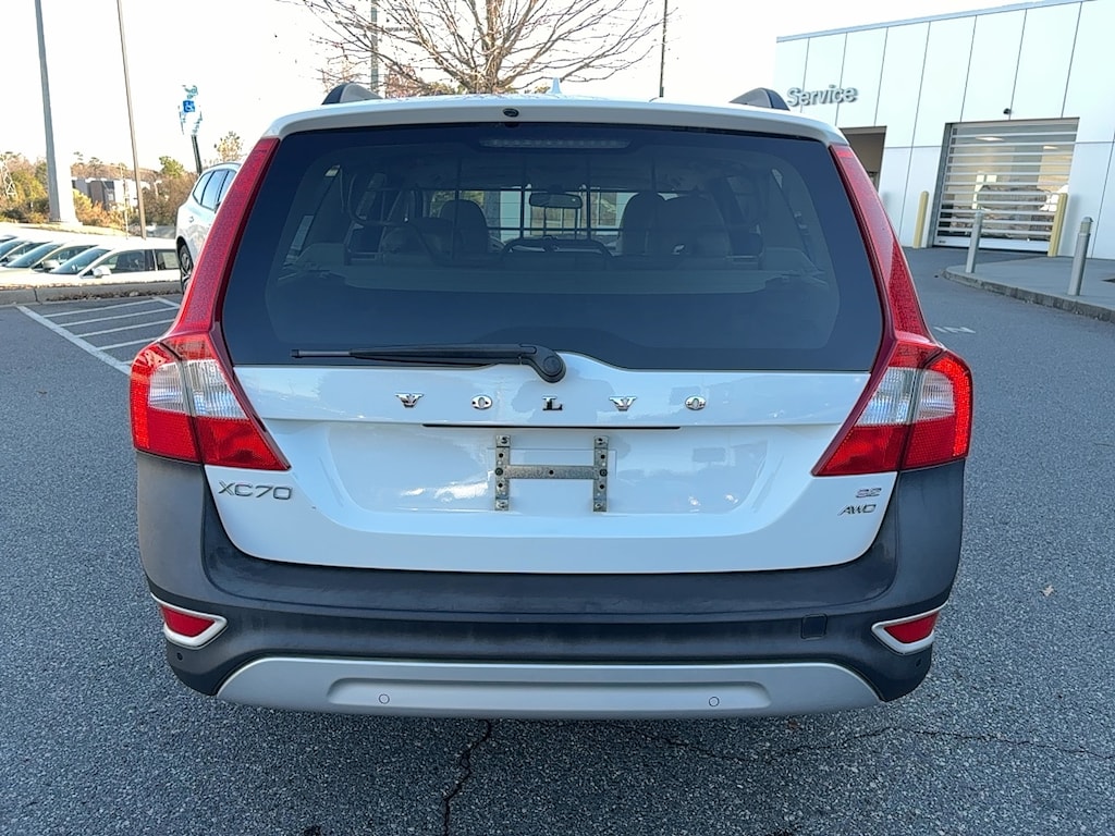 Used 2010 Volvo XC70 3.2 Wagon