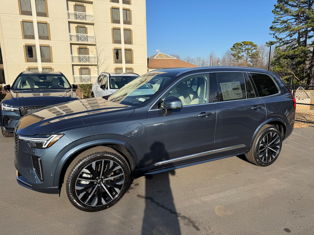 New 2026 Volvo XC90 plug-in hybrid T8 Ultra 7-Seater SUV