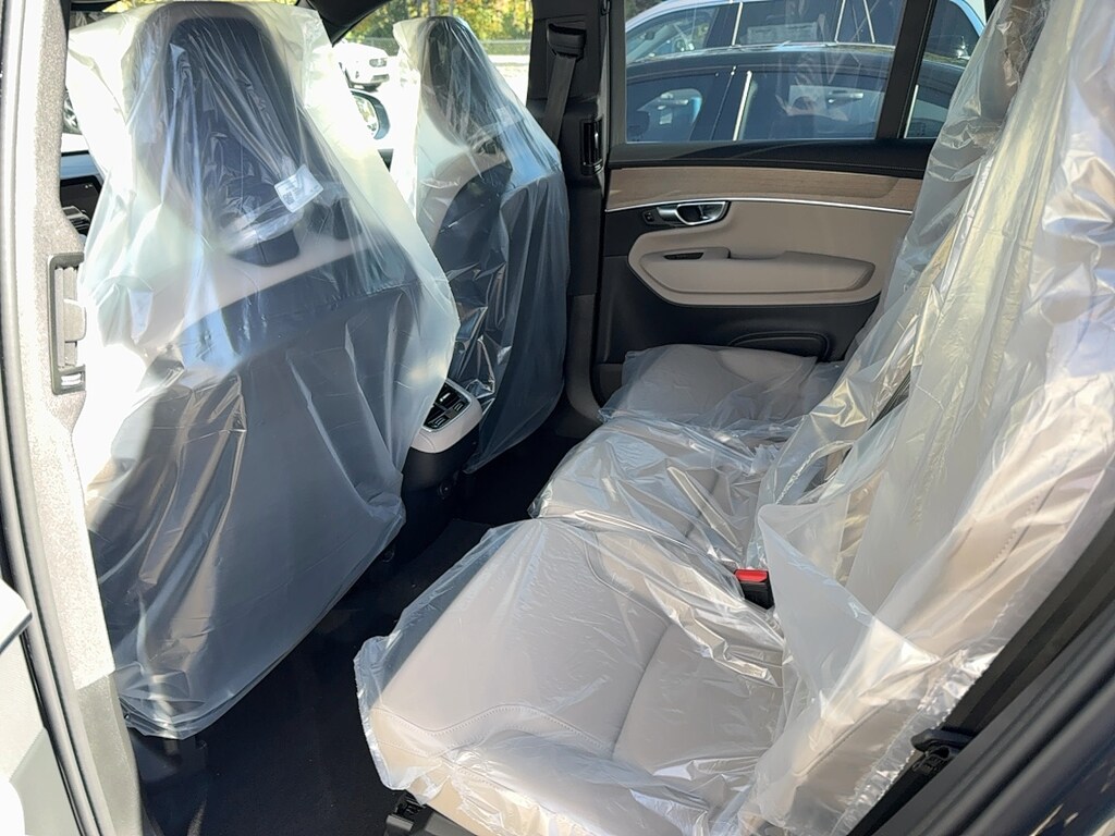 New 2026 Volvo XC90 B6 Plus 7-Seater SUV