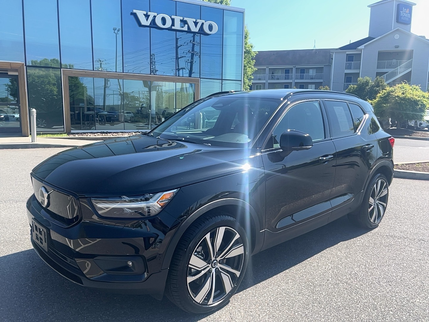 Certified 2022 Volvo XC40 Plus with VIN YV4ED3URXN2700704 for sale in Charlotte, NC
