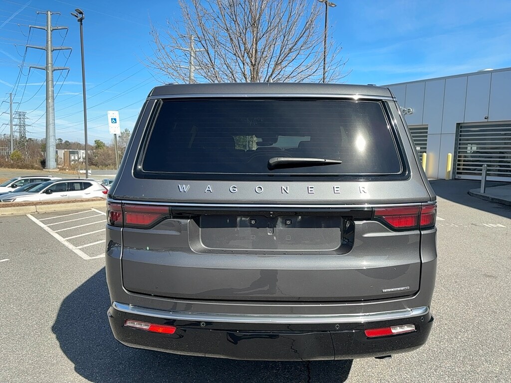 Used 2023 Jeep Wagoneer Series II SUV