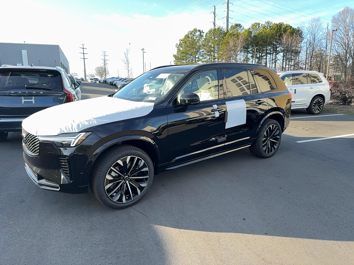 2026 Volvo XC90 B6 Ultra Dark 7-Passenger AWD