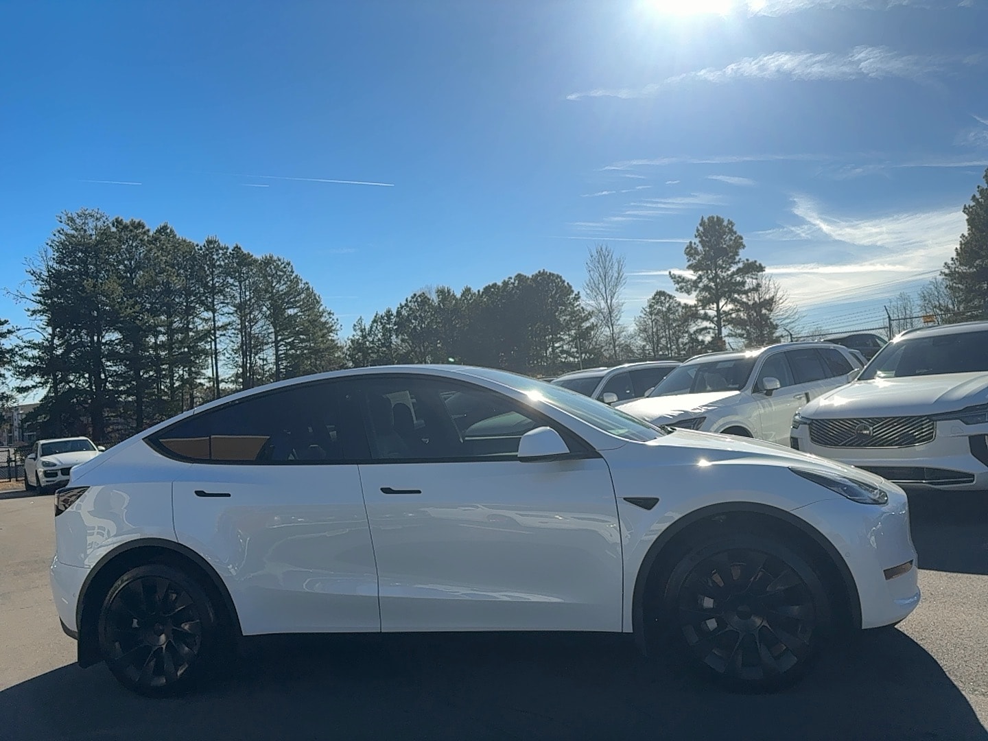 Used 2022 Tesla Model Y Long Range with VIN 7SAYGDEE8NF308586 for sale in Northfield, Minnesota