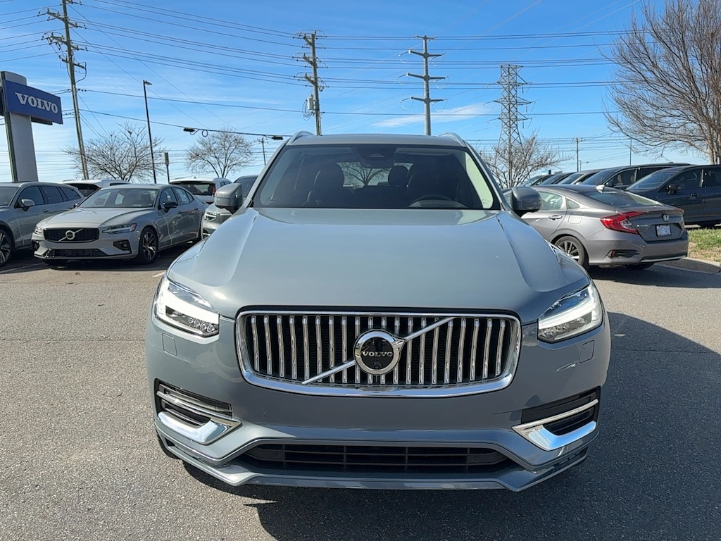 Used 2023 Volvo XC90 B5 AWD Plus SUV