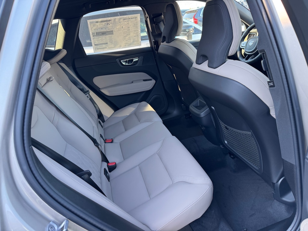 New 2026 Volvo XC60 B5 Plus SUV