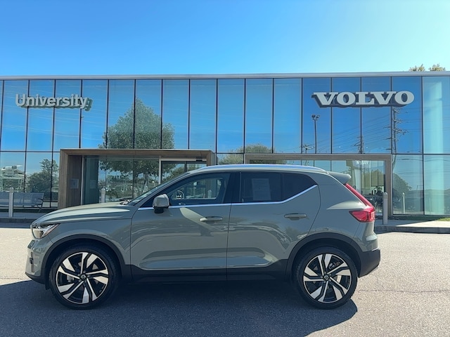 2024 Volvo XC40 B5 Plus Bright SUV