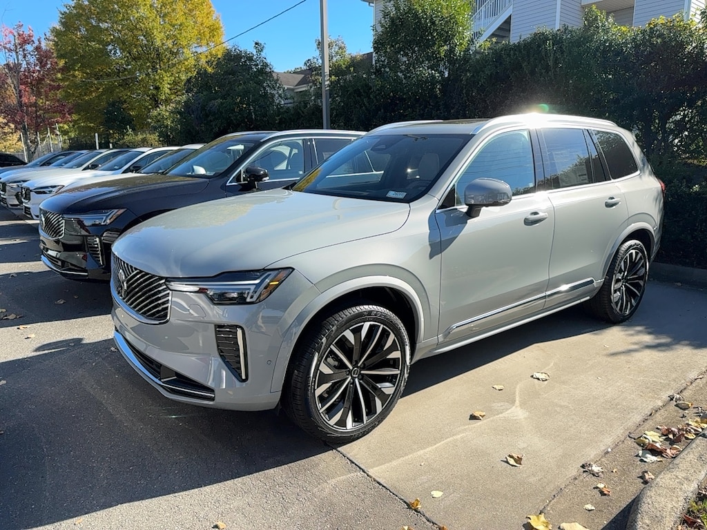 New 2026 Volvo XC90 B6 Plus 7-Seater SUV