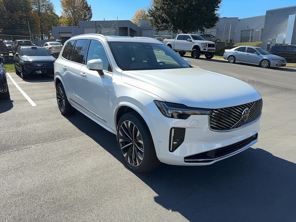 New 2026 Volvo XC90 B6 Plus 7-Seater SUV