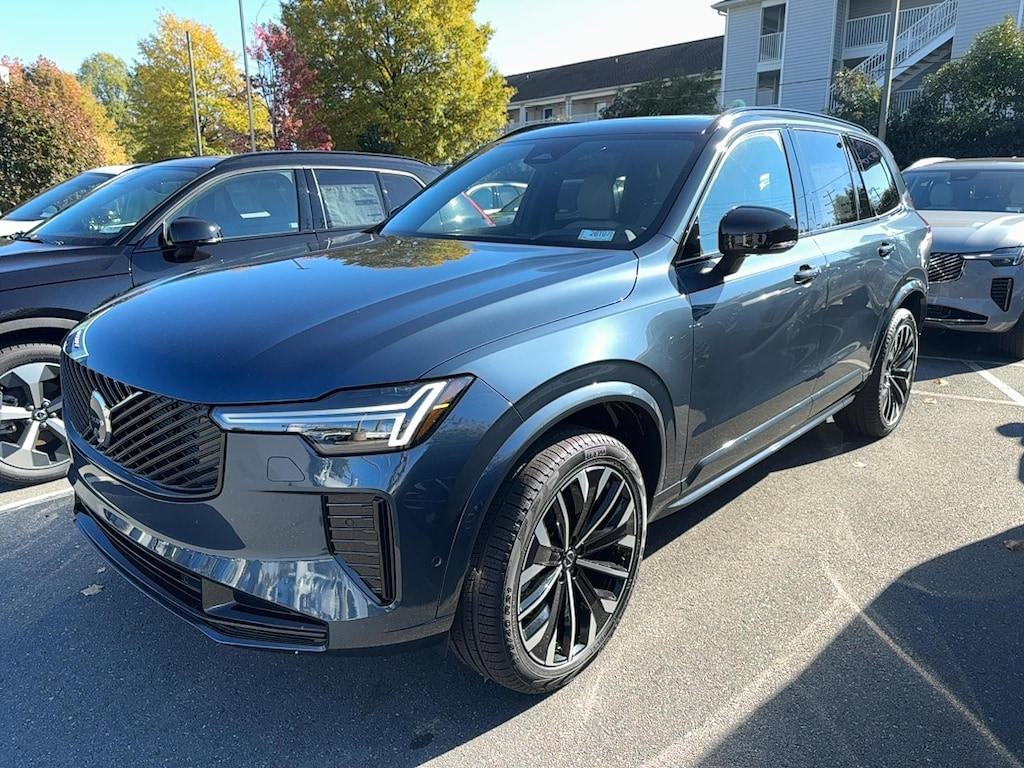 New 2026 Volvo XC90 B6 Ultra Dark Theme 7-Seater SUV