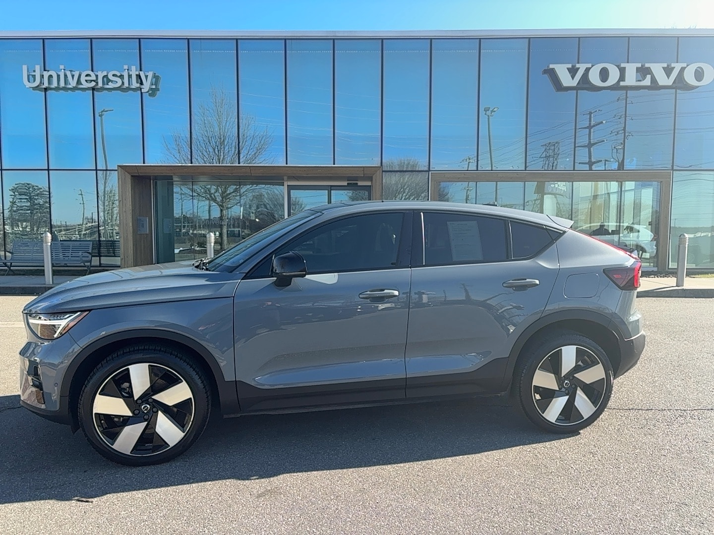 2023 Volvo C40 Recharge Twin Ultimate eAWD