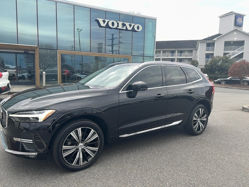 Certified 2023 Volvo XC60 B5 FWD Plus Bright SUV
