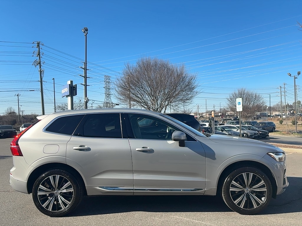 Used 2023 Volvo XC60 B5 FWD Plus Bright SUV