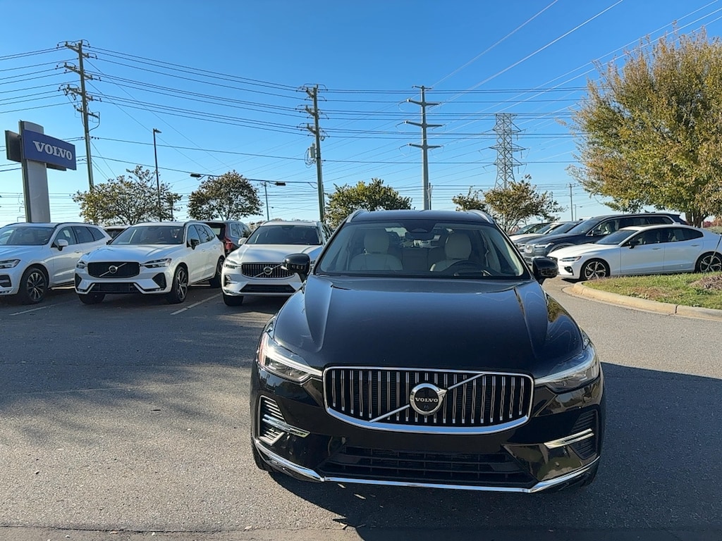 Certified 2023 Volvo XC60 B5 FWD Ultimate Bright SUV
