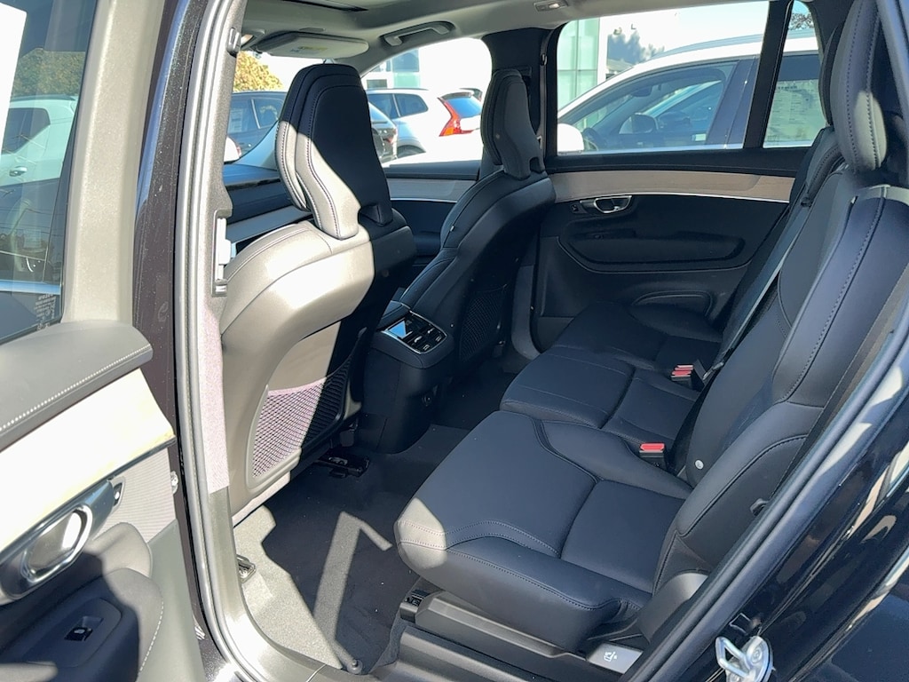 New 2026 Volvo XC90 B6 Plus 7-Seater SUV