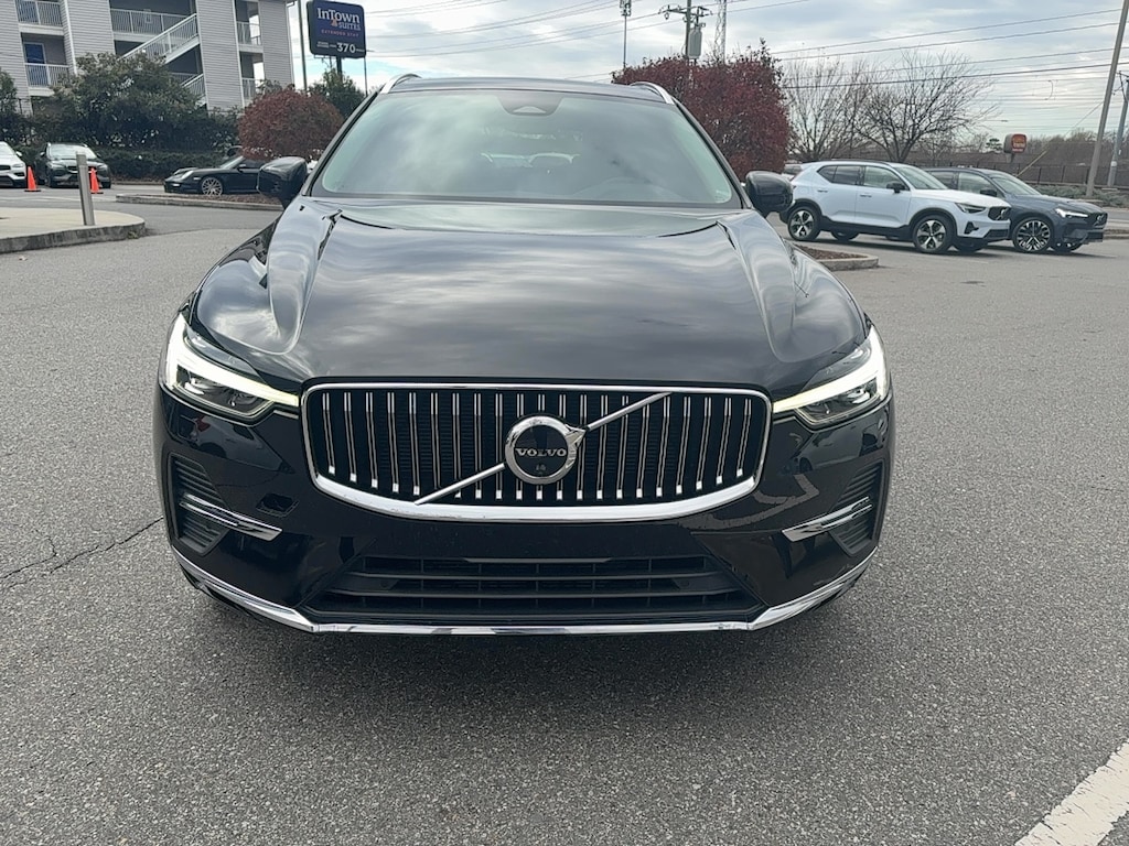 Certified 2023 Volvo XC60 B5 FWD Plus Bright SUV