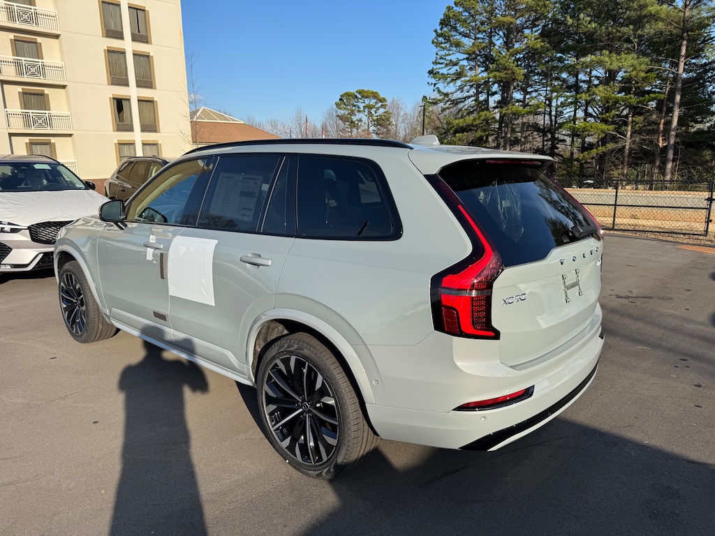 New 2026 Volvo XC90 B6 Ultra Dark Theme 7-Seater SUV