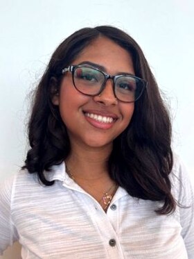 Staff member Vanessa Moctezuma from ID_38cebbd33295