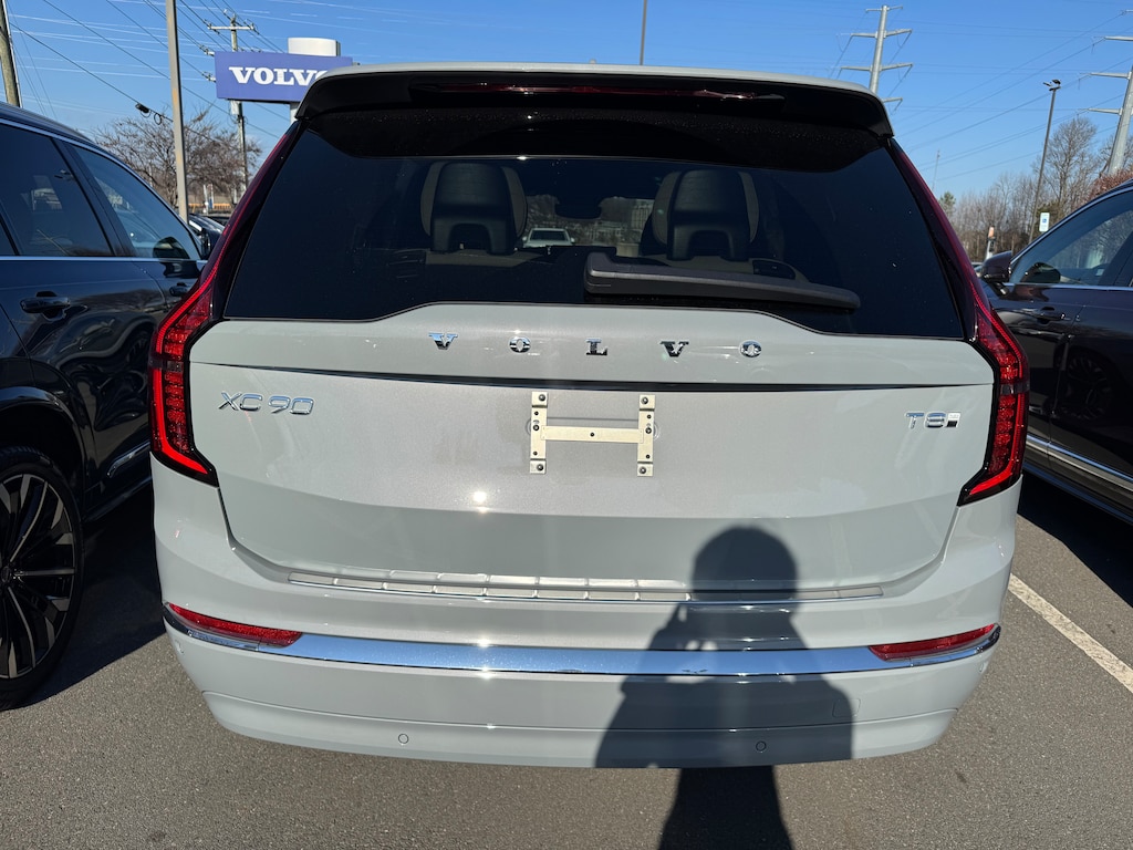 New 2026 Volvo XC90 plug-in hybrid T8 Ultra 7-Seater SUV